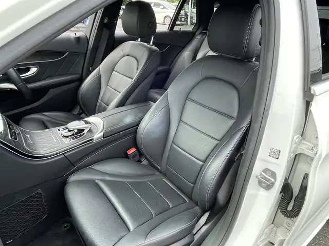 メルセデス・ベンツ Ｃ２００ 4マチック ローレウスED スポーツプラスPKG 青森県 2019(令1)年 4.3万km ポーラホワイト メモリー付パワーシート(D席/N席)/純正ナビ/バックカメラ/アイドリングストップ/ASCD/プッシュスタート/ETC/パワーバックドア/EPS/アクティブブレーキアシスト/レーンチェンジアシスト/ヒーターシート/インテリジェントキー