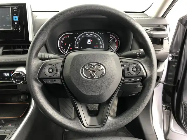 トヨタ ＲＡＶ４ X 愛知県 2023(令5)年 3.1万km シルバーメタリック ナビ　/バックカメラ　/ＢＳＭ　/クルコン　/ＭＴモード　/ＥＴＣ２．０　/タイプＣ　/オートハイビーム　/前後ドラレコ　/前後ソナー　/アルミホイール　/スマートキー　/ルーフレール　/保証書　/取説　/スペアキー