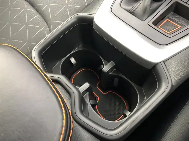 トヨタ ＲＡＶ４ X 愛知県 2023(令5)年 3.1万km シルバーメタリック ナビ　/バックカメラ　/ＢＳＭ　/クルコン　/ＭＴモード　/ＥＴＣ２．０　/タイプＣ　/オートハイビーム　/前後ドラレコ　/前後ソナー　/アルミホイール　/スマートキー　/ルーフレール　/保証書　/取説　/スペアキー