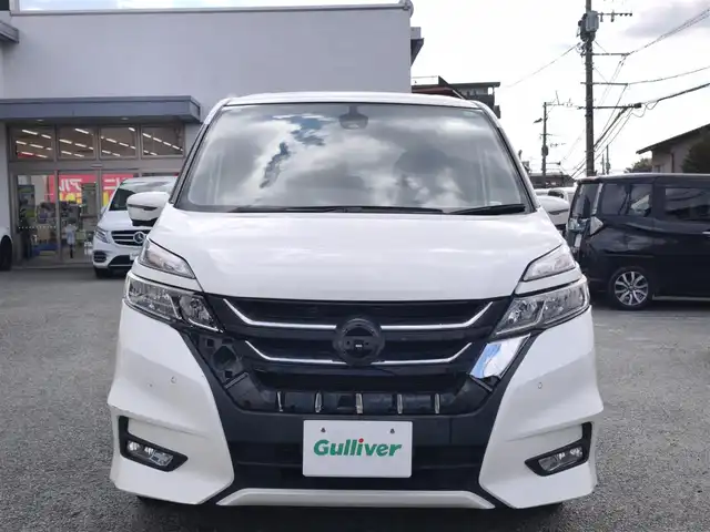 日産 セレナ ハイウェイスター 熊本県 2017(平29)年 12.6万km ブリリアントホワイトパール 純正ナビ（MM316D-W）/【フルセグTV/Bluetooth/CD/DVD】/バックカメラ/フリップダウンモニター/両側パワースライドドア/衝突軽減ブレーキ/クルーズコントロール/ビークルダイナミクスコントロール/オートLEDヘッドライト/純正15インチアルミホイール/ドライブレコーダー前後