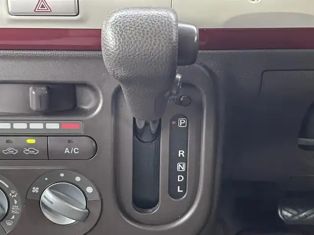 スズキ ラパン ショコラ G 愛知県 2013(平25)年 7.2万km ミルクティーベージュメタリック StradaSDナビ/Bluetooth　ワンセグTV/ドライブレコーダー/レザーシート/純正フロアマット/スマートキー/オートライト/電動格納ミラー/エンジンスタートボタン/アイドリングストップ