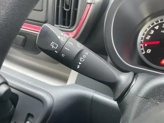 トヨタ パッソ モーダ　S 静岡県 2018(平30)年 2.3万km パールホワイトⅢ 1オーナー　/衝突軽減警告　/LEDライト　/オートライト /リアセンサー /電動格納ドアミラー　/ドアバイザー　/フロアマット　/スマートキー  /スペアキー  /保証書　/取説
