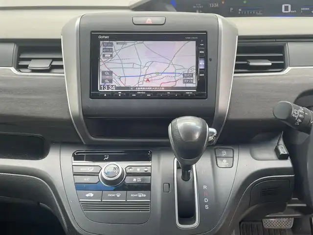 ホンダ フリード G ホンダセンシング 群馬県 2016(平28)年 7.1万km コバルトブルーパール ワンオーナー/Gathersメモリナビ、地デジ、Bluetooth、CD、DVD/　（VXM-175VFi）/ホンダセンシング/レーダークルーズコントロール/バックカメラ/革巻きステア/ウインカーミラー/ドアバイザー/両側パワースライドドア/ビルトインETC/LEDヘッドライト/ハーフレザーシート/スマートキー×２/保証書、取説