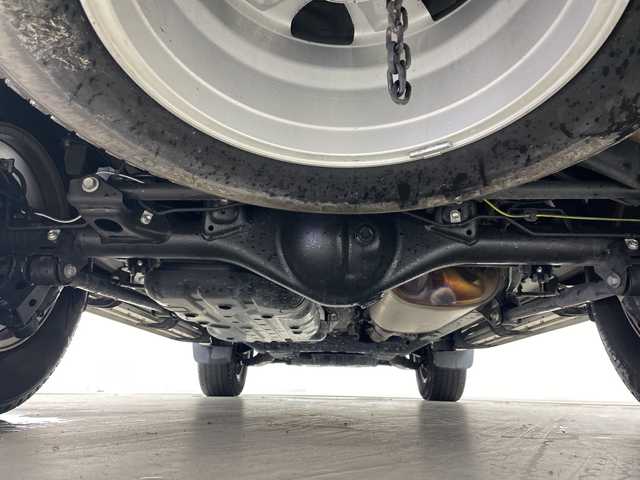 トヨタ ランドクルーザー プラド TX Lパッケージ 道央・札幌 2022(令4)年 4.9万km ホワイトパールクリスタルシャイン ・4WD/・サンルーフ/・純正ナビ/・BT&CD&DVD&フルセグTV/・バックカメラ/・トヨタセーフティセンス/・アダプティブクルーズコントロール/・レザーシート/・1.3列目パワーシート/・3列目電動格納/・全席シートヒーター&ベンチレーション/・ドアミラーヒーター/・純正ビルトインETC/・LEDライト&フォグ/・オートライト/・オートマチックハイビーム/・プッシュスタート/・スマートキー×2