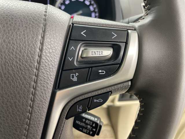 トヨタ ランドクルーザー プラド TX Lパッケージ 道央・札幌 2022(令4)年 4.9万km ホワイトパールクリスタルシャイン ・4WD/・サンルーフ/・純正ナビ/・BT&CD&DVD&フルセグTV/・バックカメラ/・トヨタセーフティセンス/・アダプティブクルーズコントロール/・レザーシート/・1.3列目パワーシート/・3列目電動格納/・全席シートヒーター&ベンチレーション/・ドアミラーヒーター/・純正ビルトインETC/・LEDライト&フォグ/・オートライト/・オートマチックハイビーム/・プッシュスタート/・スマートキー×2