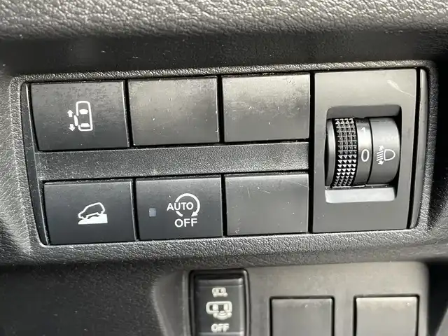 三菱 ｅＫクロススペース G 愛知県 2020(令2)年 8.1万km アメジストブラック/シルキーホワイト 社外SDナビ/Bluetooth　フルセグTV　バックカメラ/ヒルディセントコントロール/マイパイロット/ルーフキャリア/ドライブレコーダー/電動サイドブレーキ/社外フロアマット/純正アルミホイール/電動格納ミラー/コーナーセンサー