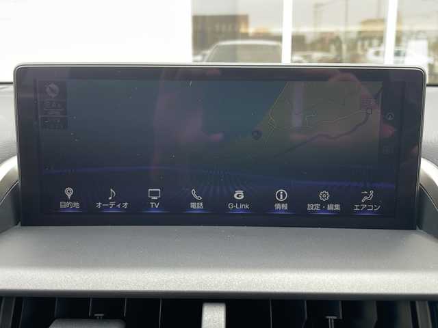 レクサス ＮＸ 300 Iパッケージ 道東・釧路十勝 2018(平30)年 8.1万km ソニッククォーツ 4WD/ワンオーナー/純正10.1インチワイドナビ/　(CD/DVD/BT)/フルセグTV/全方位モニター/バックカメラ/パワーバックドア/プリクラッシュセーフティ/レーンキープアシスト/レーダークルーズコントロール/オートハイビーム/BSM/ビルドイン2.0ETC/前席シートヒーター/前席パワーシート/ハンドルヒーター/前後コーナーセンサー/社外前ドライブレコーダー/赤レザーシート/パドルシフト/メモリシート/純正AWスタッドレスセット積込(225/65R17)/シーケンシャルウィンカー/LEDヘッドライト/LEDフォグ/ヘッドライトウォッシャー/ブレーキホールド/スペアキー/カードキー/取扱説明書/保証書