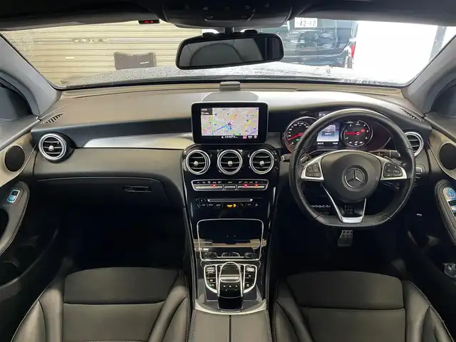 メルセデス・ベンツ ＧＬＣ２２０ d 4マチック クーペ スポーツ 山梨県 2018(平30)年 5.5万km オブシディアンブラック ワンオーナー/レーダーセーフティP/HUD/360カメラ/キーレスゴー/黒半革/前席パワーシート/全席シートＨ/純正ＨＤＤナビ/ＣＤ/ＤＶＤ/フルセグ/ＥＴＣ/ＬＥＤヘッドライト/インテリジェントライト/純正ドラレコ/純正１９インチアルミ