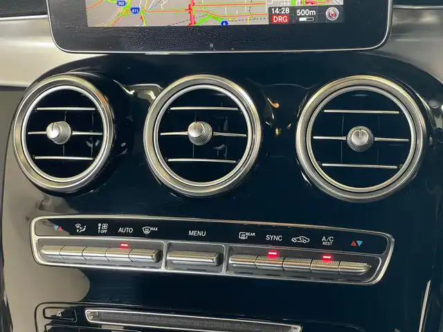 メルセデス・ベンツ ＧＬＣ２２０ d 4マチック クーペ スポーツ 山梨県 2018(平30)年 5.5万km オブシディアンブラック ワンオーナー/レーダーセーフティP/HUD/360カメラ/キーレスゴー/黒半革/前席パワーシート/全席シートＨ/純正ＨＤＤナビ/ＣＤ/ＤＶＤ/フルセグ/ＥＴＣ/ＬＥＤヘッドライト/インテリジェントライト/純正ドラレコ/純正１９インチアルミ