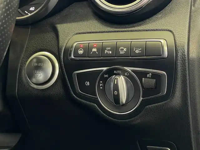 メルセデス・ベンツ ＧＬＣ２２０ d 4マチック クーペ スポーツ 山梨県 2018(平30)年 5.5万km オブシディアンブラック ワンオーナー/レーダーセーフティP/HUD/360カメラ/キーレスゴー/黒半革/前席パワーシート/全席シートＨ/純正ＨＤＤナビ/ＣＤ/ＤＶＤ/フルセグ/ＥＴＣ/ＬＥＤヘッドライト/インテリジェントライト/純正ドラレコ/純正１９インチアルミ