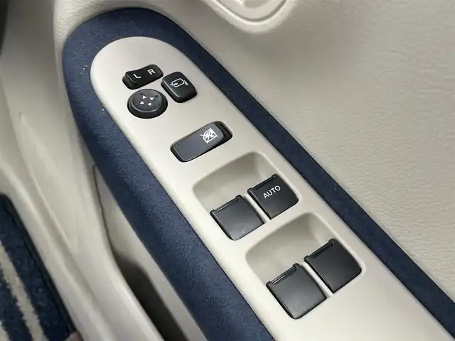 スズキ ラパン モード 千葉県 2021(令3)年 6万km ノクターンブルーパール/ホワイト 2トーンルーフ 衝突軽減ブレーキ/レーンキープアシスト/コーナーセンサー(後)/社外7インチメモリナビ(MDV-D3088TW)/・ワンセグ/BT/DVD/CD/バックカメラ/ステアリングスイッチ/ETC/アイドリングストップ/シートヒーター(D/N席)/LEDヘッドライト/オートライト/スマートキー/プッシュスタート/純正フロアマット/純正14インチホイール