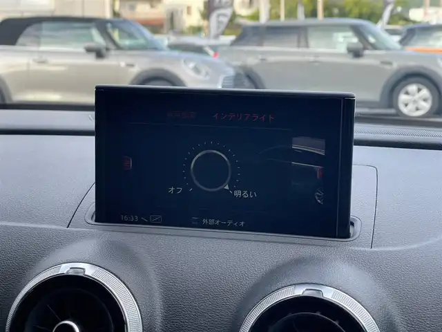 アウディ Ａ３ SB 30TFSI スポーツ 山梨県 2020(令2)年 2.8万km グレイシアホワイトメタリック 純正MMIナビ/フルセグ/Bluetooth/バックカメラ/バーチャルコックピット/パドルシフト/ACC/Audiプレセンス/Audiサイドアシスト/半革/シートヒーター /運転席パワーシート/LEDヘッドライト/ETC