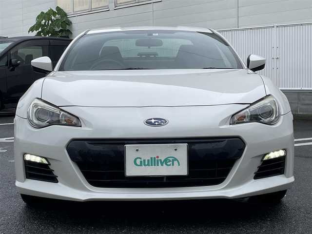 スバル ＢＲＺ R 群馬県 2016(平28)年 9万km クリスタルホワイトP 純正メモリナビゲーション/（CD/SD/BT/フルセグTV）/バックカメラ/キセノンライト/ETC/キーレスキー/純正フロアマット/社外18インチアルミホイール