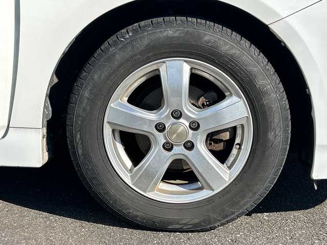 トヨタ プリウス S 鹿児島県 2010(平22)年 17.9万km スーパーホワイトⅡ セーフティセンス/社外ナビ/　　CD/DVD/BT/ワンセグ/バックカメラ/社外15インチアルミホイール/ステアリングスイッチ/アイドリングストップ/ISOFIX/スマートキー/ETC