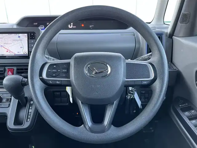 ダイハツ タント X 山梨県 2019(令1)年 6.1万km シャイニングホワイトパール スマートアシスト　/純正ナビ　/フルセグ　/テレビキャンセラー　/Bluetooth/CD/DVD　/Bカメラ　/ナビ連動ドラレコ　/ETC　/片側パワースライドドア/コーナーセンサー　/オートライト　/純正タイヤ車載/スペアキー