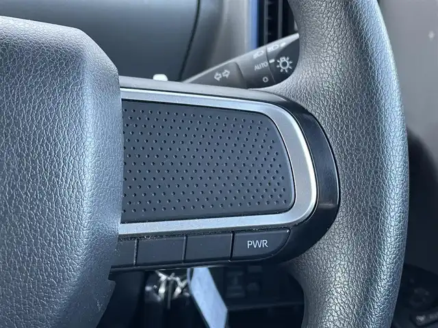 ダイハツ タント X 山梨県 2019(令1)年 6.1万km シャイニングホワイトパール スマートアシスト　/純正ナビ　/フルセグ　/テレビキャンセラー　/Bluetooth/CD/DVD　/Bカメラ　/ナビ連動ドラレコ　/ETC　/片側パワースライドドア/コーナーセンサー　/オートライト　/純正タイヤ車載/スペアキー