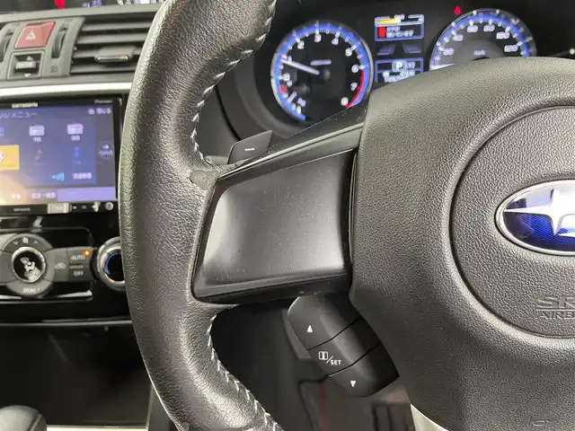 スバル レヴォーグ 1．6GT アイサイト Sスタイル 埼玉県 2015(平27)年 10.6万km クリスタルホワイトP アイサイト/クルーズコントロール/社外メモリナビ(型式：AVIC-RZ09)/CD/DVD/Bluetooth/フルセグ/バックカメラ/フォグランプ/前後ドライブレコーダー/ETC/純正１７インチAW/プッシュスタート/スマートキー/スペアキー