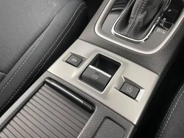 スバル レヴォーグ 1．6GT アイサイト Sスタイル 埼玉県 2015(平27)年 10.6万km クリスタルホワイトP アイサイト/クルーズコントロール/社外メモリナビ(型式：AVIC-RZ09)/CD/DVD/Bluetooth/フルセグ/バックカメラ/フォグランプ/前後ドライブレコーダー/ETC/純正１７インチAW/プッシュスタート/スマートキー/スペアキー