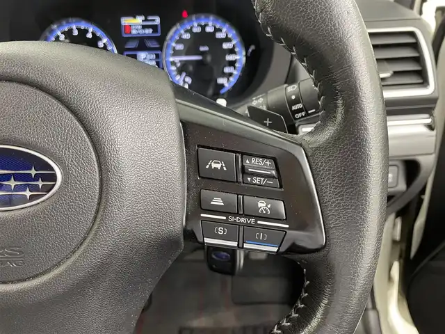 スバル レヴォーグ 1．6GT アイサイト Sスタイル 埼玉県 2015(平27)年 10.6万km クリスタルホワイトP アイサイト/クルーズコントロール/社外メモリナビ(型式：AVIC-RZ09)/CD/DVD/Bluetooth/フルセグ/バックカメラ/フォグランプ/前後ドライブレコーダー/ETC/純正１７インチAW/プッシュスタート/スマートキー/スペアキー