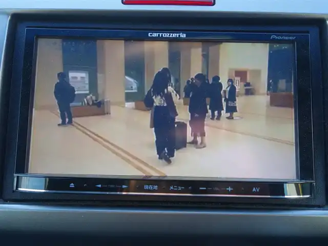 ホンダ フリード スパイク ハイブリット 静岡県 2013(平25)年 12.8万km プレミアムブラキッシュパール ワンオーナー/禁煙車/社外carrozzeriaナビ（AVIC-MRZ07)/　CD/DVD/BT/ワンセグTV/SD/社外ETC/純正フロアマット/純正ドアバイザー/リモコンキー/スペアキー1個/取扱説明書/保証書