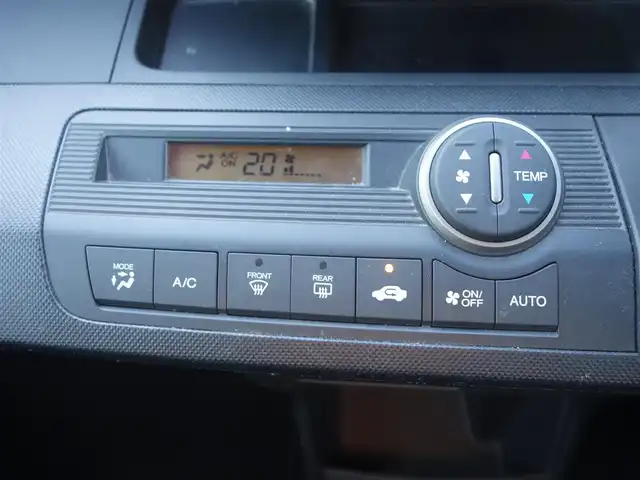 ホンダ フリード スパイク ハイブリット 静岡県 2013(平25)年 12.8万km プレミアムブラキッシュパール ワンオーナー/禁煙車/社外carrozzeriaナビ（AVIC-MRZ07)/　CD/DVD/BT/ワンセグTV/SD/社外ETC/純正フロアマット/純正ドアバイザー/リモコンキー/スペアキー1個/取扱説明書/保証書