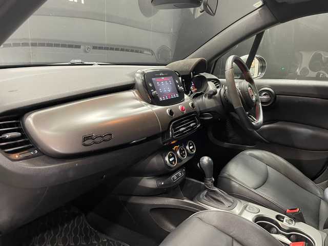 フィアット ５００Ｘ スポーツ 群馬県 2020(令2)年 4.7万km 白 純正ディスプレイオーディオ/ワンオーナー　/ＡｐｐｌｅＣａｒＰｌａｙ　/前席シートヒーター　/黒革シート　/前席パワーシート　/バックカメラ　/コーナーセンサー　/ブラインドスポットモニター　/純正１９インチＡＷ