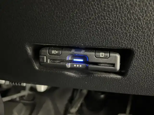 ダイハツ アトレー バン RS 兵庫県 2024(令6)年 2.8万km シャイニングホワイトパール ・社外メモリナビ/・フルセグTV/・バックカメラ/・ビルドインＥＴＣ/・両側パワースライドドア/・ＬＥＤヘッドライト/・LEDフォグランプ/・コーナーセンサー/・衝突軽減ブレーキ/・レーンキープアシスト/・追従クルーズコントロール