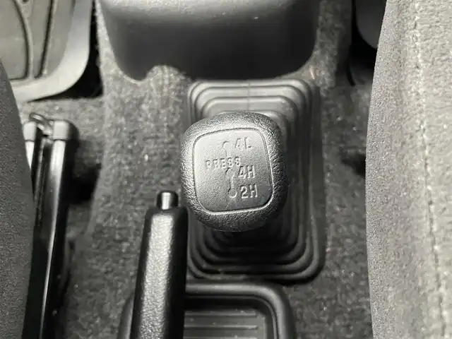 三菱 パジェロ ミニ VR－S 富山県 2006(平18)年 7.3万km アメジストブラック/クールシルバーM 社外ＨＤＤナビ/ＴＶ／ＤＶＤ/4WD/ターボ/キーレス/ツートンカラー/パワーステアリング/パワーウインドウ/エアコン/ドアバイザー/フロアマット/Wエアバック/ABS