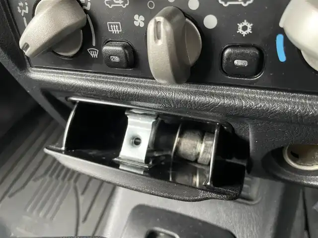 三菱 パジェロ ミニ VR－S 富山県 2006(平18)年 7.3万km アメジストブラック/クールシルバーM 社外ＨＤＤナビ/ＴＶ／ＤＶＤ/4WD/ターボ/キーレス/ツートンカラー/パワーステアリング/パワーウインドウ/エアコン/ドアバイザー/フロアマット/Wエアバック/ABS