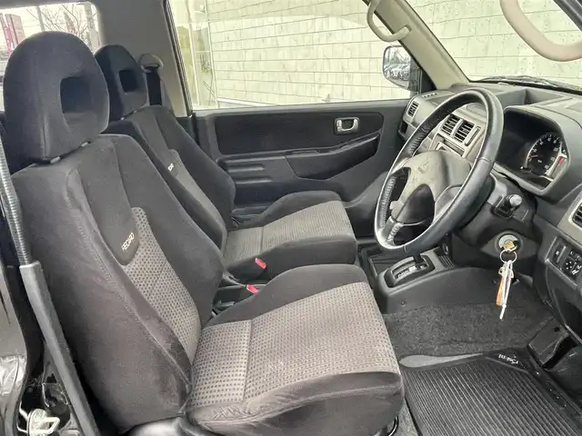 三菱 パジェロ ミニ VR－S 富山県 2006(平18)年 7.3万km アメジストブラック/クールシルバーM 社外ＨＤＤナビ/ＴＶ／ＤＶＤ/4WD/ターボ/キーレス/ツートンカラー/パワーステアリング/パワーウインドウ/エアコン/ドアバイザー/フロアマット/Wエアバック/ABS