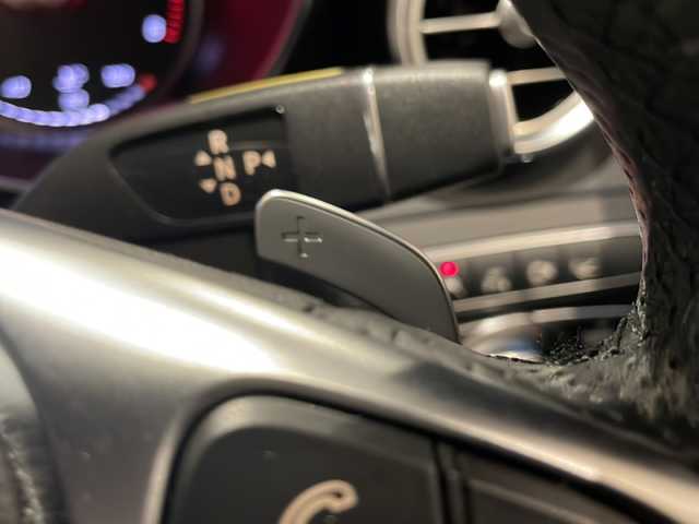 メルセデス・ベンツ ＧＬＣ２２０ d 4マチック クーペ スポーツ 新潟県 2018(平30)年 4万km オブシディアンブラック 4WD/AMGスタイリングパッケージ/・フロントスポイラー/・リアスカート/スポーツシート/・ハーフレザー/・パワーシート/・メモリ機能/・全席シートヒーター/電動リアゲート/ヘッドアップディスプレイ/レーダーセーフティパッケージ/・アクティブブレーキアシスト/・レーンキープアシスト/・ブラインドスポットアシスト/・アテンションアシスト/・ディスタンスパイロット ディストロニック/純正HDDナビ/フルセグTV/Bluetooth/USB/DVD/CD/全方位カメラ/・バックカメラ/ETC/前後ドライブレコーダー/オートライト/オートハイビーム/LEDヘッドライト/純正フロアマット/純正19インチアルミホイール