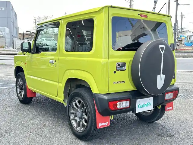スズキ ジムニー XC 埼玉県 2020(令2)年 2万km キネティックイエロー ・ディーラー点検記録簿R2~R6/・ワンオーナー/・社外ナビ（DISC/SD/TV/BT/USB）/・ステアリングスイッチ/・革巻きステアリング/・クルーズコントロール/・横滑り防止装置/・ヒルディセントコントロール/・衝突被害軽減システム/・レーンアシスト/・ヘッドライトウォッシャー/・オートライト/・LEDヘッドライト/・フォグライト/・純正フロアマット/・純正16インチアルミホイール/・ドアバイザー/・純正マッドフラップ/・電動格納ミラー/・ウィンカーミラー/・プッシュスタート/・スマートキー/・スペアキー×１