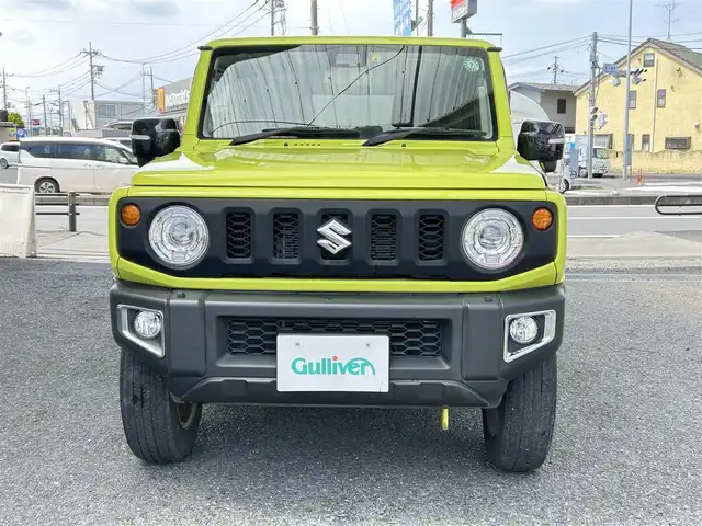 スズキ ジムニー XC 埼玉県 2020(令2)年 2万km キネティックイエロー ・ディーラー点検記録簿R2~R6/・ワンオーナー/・社外ナビ（DISC/SD/TV/BT/USB）/・ステアリングスイッチ/・革巻きステアリング/・クルーズコントロール/・横滑り防止装置/・ヒルディセントコントロール/・衝突被害軽減システム/・レーンアシスト/・ヘッドライトウォッシャー/・オートライト/・LEDヘッドライト/・フォグライト/・純正フロアマット/・純正16インチアルミホイール/・ドアバイザー/・純正マッドフラップ/・電動格納ミラー/・ウィンカーミラー/・プッシュスタート/・スマートキー/・スペアキー×１