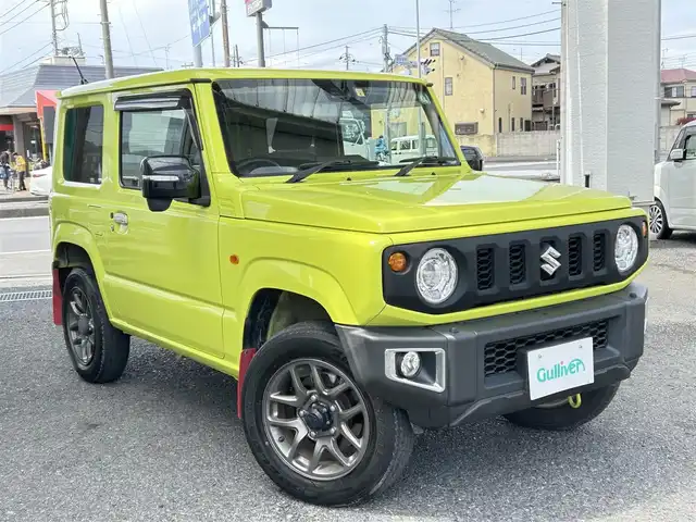 スズキ ジムニー XC 埼玉県 2020(令2)年 2万km キネティックイエロー ・ディーラー点検記録簿R2~R6/・ワンオーナー/・社外ナビ（DISC/SD/TV/BT/USB）/・ステアリングスイッチ/・革巻きステアリング/・クルーズコントロール/・横滑り防止装置/・ヒルディセントコントロール/・衝突被害軽減システム/・レーンアシスト/・ヘッドライトウォッシャー/・オートライト/・LEDヘッドライト/・フォグライト/・純正フロアマット/・純正16インチアルミホイール/・ドアバイザー/・純正マッドフラップ/・電動格納ミラー/・ウィンカーミラー/・プッシュスタート/・スマートキー/・スペアキー×１