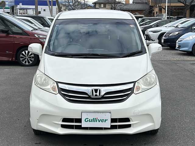 ホンダ フリード G ジャストセレクション 群馬県 2012(平24)年 7.1万km プレミアムホワイトパール ワンオーナー/ヘッドライトレベライザー/純正フロアマット/ウィンカーミラー/バイザー/ETC/純正SDナビ（TV.CD.DVD.Bluetooth）/アイドリングストップ/片側パワースライドドア/電動格納ミラー/スペアキー/パワーウィンドウ/パワーステアリング/盗難装置
