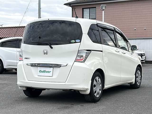 ホンダ フリード G ジャストセレクション 群馬県 2012(平24)年 7.1万km プレミアムホワイトパール ワンオーナー/ヘッドライトレベライザー/純正フロアマット/ウィンカーミラー/バイザー/ETC/純正SDナビ（TV.CD.DVD.Bluetooth）/アイドリングストップ/片側パワースライドドア/電動格納ミラー/スペアキー/パワーウィンドウ/パワーステアリング/盗難装置