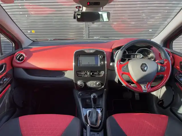 ルノー ルーテシア インテンス 三重県 2015(平27)年 11.3万km 赤 純正ナビ/ETC/Bluetooth/ドラレコ/純正17インチAW