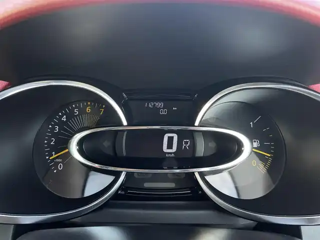 ルノー ルーテシア インテンス 三重県 2015(平27)年 11.3万km 赤 純正ナビ/ETC/Bluetooth/ドラレコ/純正17インチAW