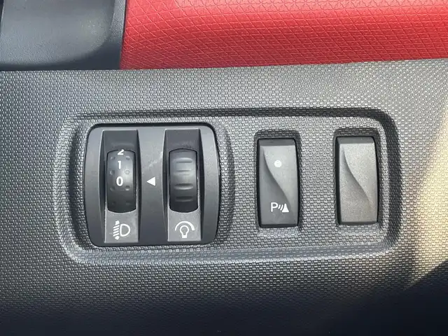 ルノー ルーテシア インテンス 三重県 2015(平27)年 11.3万km 赤 純正ナビ/ETC/Bluetooth/ドラレコ/純正17インチAW