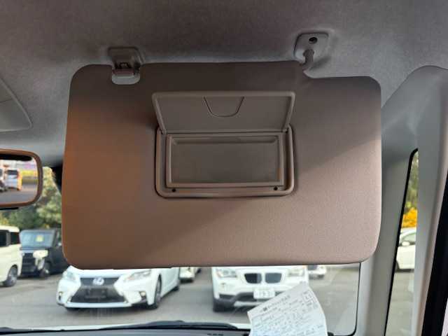 ダイハツ ムーヴ キャンバス G メイクアッフ SA Ⅱ 大阪府 2017(平29)年 6万km パールホワイトⅢ 純正ナビ　/フルセグ　/バックカメラ　/両側パワースライドドア　/衝突回避ブレーキ　/車線逸脱警報　/ドライブレコーダー　/ＥＴＣ　/プッシュスタート　/スマートキー　/ステアリングスイッチ　/オートライト　/電格ミラー