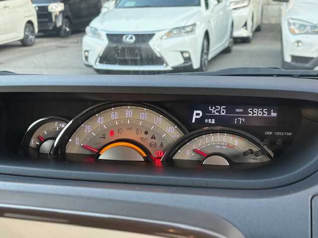 ダイハツ ムーヴ キャンバス G メイクアッフ SA Ⅱ 大阪府 2017(平29)年 6万km パールホワイトⅢ 純正ナビ　/フルセグ　/バックカメラ　/両側パワースライドドア　/衝突回避ブレーキ　/車線逸脱警報　/ドライブレコーダー　/ＥＴＣ　/プッシュスタート　/スマートキー　/ステアリングスイッチ　/オートライト　/電格ミラー