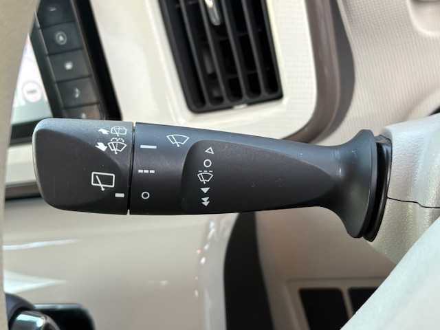 ダイハツ ムーヴ キャンバス G メイクアッフ SA Ⅱ 大阪府 2017(平29)年 6万km パールホワイトⅢ 純正ナビ　/フルセグ　/バックカメラ　/両側パワースライドドア　/衝突回避ブレーキ　/車線逸脱警報　/ドライブレコーダー　/ＥＴＣ　/プッシュスタート　/スマートキー　/ステアリングスイッチ　/オートライト　/電格ミラー