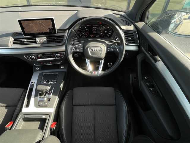 アウディ Ｑ５ 2．0TFSIクワトロ スポーツ 石川県 2018(平30)年 4.4万km ミトスブラックメタリック バーチャルコックピット/アドバンスドキー/シートヒーター/オットマン/電動メモリシート/360°ビューモニター/アダプティブクルーズコントロール/純正MMIナビ/フルセグTV/Bluetooth/ETC/前後ドライブレコーダー/パーキングエイド/エフィシェンシアシスト/Audiプレセンス/Audiサイドアシスト/Audiレーンアシスト/アイドリングストップ/マトリクスLEDヘッドライト/オートマチックハイビーム/ダウンヒルアシストコントロール/電動リアゲート