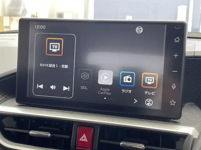 トヨタ ライズ Z 滋賀県 2021(令3)年 8.8万km ナチュラルベージュマイカM 禁煙車/純正９型ディスプレイオーディオ/【Bluetooth/フルセグTV/CD/DVD】/パノラミックビューモニター/ビルトインＥＴＣ/スマートアシスト/・衝突回避支援ブレーキ機能/・車線逸脱抑制制御機能/・ブレーキ制御付誤発進抑制機能/・アダプティブドライビングビーム/・先行車発進お知らせ機能/・進入禁止標識認識機能/・アダプティブクルーズコントロール/・衝突警報機能/・車線逸脱警報機能/・コーナーセンサー/・サイドビューランプ/・レーンキープコントロール/シートヒーター/ＬＥＤシーケンシャルターンランプ/ステアリングスイッチ/スマートキー