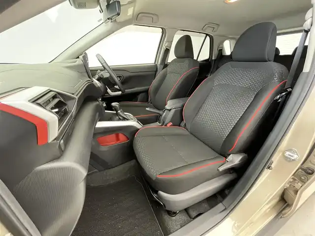 トヨタ ライズ Z 滋賀県 2021(令3)年 8.8万km ナチュラルベージュマイカM 禁煙車/純正９型ディスプレイオーディオ/【Bluetooth/フルセグTV/CD/DVD】/パノラミックビューモニター/ビルトインＥＴＣ/スマートアシスト/・衝突回避支援ブレーキ機能/・車線逸脱抑制制御機能/・ブレーキ制御付誤発進抑制機能/・アダプティブドライビングビーム/・先行車発進お知らせ機能/・進入禁止標識認識機能/・アダプティブクルーズコントロール/・衝突警報機能/・車線逸脱警報機能/・コーナーセンサー/・サイドビューランプ/・レーンキープコントロール/シートヒーター/ＬＥＤシーケンシャルターンランプ/ステアリングスイッチ/スマートキー