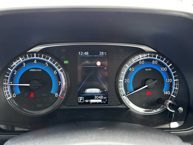 日産 ルークス HWS X プロパイロットED 熊本県 2024(令6)年 0.3万km ホワイトパール ワンオーナー/純正9インチナビ（MM223D-L）/【フルセグTV/Bluetooth/AM/FM】/全周囲カメラ/両側パワースライドドア/プロパイロット/エマージェンシーブレーキ/レーダークルーズコントロール/コーナーセンサー/標識表示/先行車発進警告/レーンアシスト/オートホールド/純正14インチAW/オートLEDライト/フォグランプ/シートバックテーブル/ナビ連動ドライブレコーダー/プッシュスタート/スマートキー/アイドリングストップ/純正フロアマット/純正ドアバイザー/盗難防止装置/保証書/取扱説明書