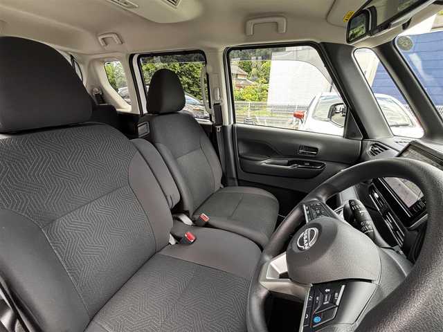 日産 ルークス HWS X プロパイロットED 熊本県 2024(令6)年 0.3万km ホワイトパール ワンオーナー/純正9インチナビ（MM223D-L）/【フルセグTV/Bluetooth/AM/FM】/全周囲カメラ/両側パワースライドドア/プロパイロット/エマージェンシーブレーキ/レーダークルーズコントロール/コーナーセンサー/標識表示/先行車発進警告/レーンアシスト/オートホールド/純正14インチAW/オートLEDライト/フォグランプ/シートバックテーブル/ナビ連動ドライブレコーダー/プッシュスタート/スマートキー/アイドリングストップ/純正フロアマット/純正ドアバイザー/盗難防止装置/保証書/取扱説明書