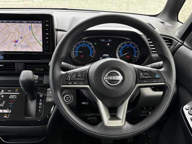 日産 ルークス HWS X プロパイロットED 熊本県 2024(令6)年 0.3万km ホワイトパール ワンオーナー/純正9インチナビ（MM223D-L）/【フルセグTV/Bluetooth/AM/FM】/全周囲カメラ/両側パワースライドドア/プロパイロット/エマージェンシーブレーキ/レーダークルーズコントロール/コーナーセンサー/標識表示/先行車発進警告/レーンアシスト/オートホールド/純正14インチAW/オートLEDライト/フォグランプ/シートバックテーブル/ナビ連動ドライブレコーダー/プッシュスタート/スマートキー/アイドリングストップ/純正フロアマット/純正ドアバイザー/盗難防止装置/保証書/取扱説明書