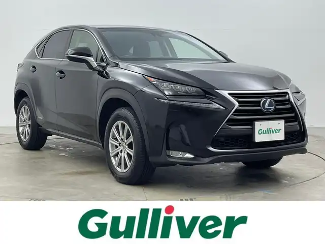 レクサス ＮＸ 300h Iパッケージ 岡山県 2015(平27)年 7.7万km スターライトブラックガラスフレーク パノラマルーフ/合皮シート/シートヒーター(運転席・助手席)/パワーシート(運転席・助手席)/純正メーカーOPナビ/【フルセグＴＶ/CD/DVD/Bluetooth/USB/AUX】/全方位カメラ/パワーバックドア/レーダークルーズコントロール/プリクラッシュセーフティシステム/ＬＥＤヘッドランプ/ステアリングヒーター/純正ドライブレコーダー(前)/(DRD-H66)/ビルトインＥＴＣ/シートメモリ/パドルシフト/スペアキー(1個)/カードキー(1個)