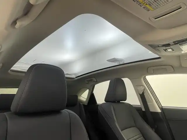 レクサス ＮＸ 300h Iパッケージ 岡山県 2015(平27)年 7.7万km スターライトブラックガラスフレーク パノラマルーフ/合皮シート/シートヒーター(運転席・助手席)/パワーシート(運転席・助手席)/純正メーカーOPナビ/【フルセグＴＶ/CD/DVD/Bluetooth/USB/AUX】/全方位カメラ/パワーバックドア/レーダークルーズコントロール/プリクラッシュセーフティシステム/ＬＥＤヘッドランプ/ステアリングヒーター/純正ドライブレコーダー(前)/(DRD-H66)/ビルトインＥＴＣ/シートメモリ/パドルシフト/スペアキー(1個)/カードキー(1個)